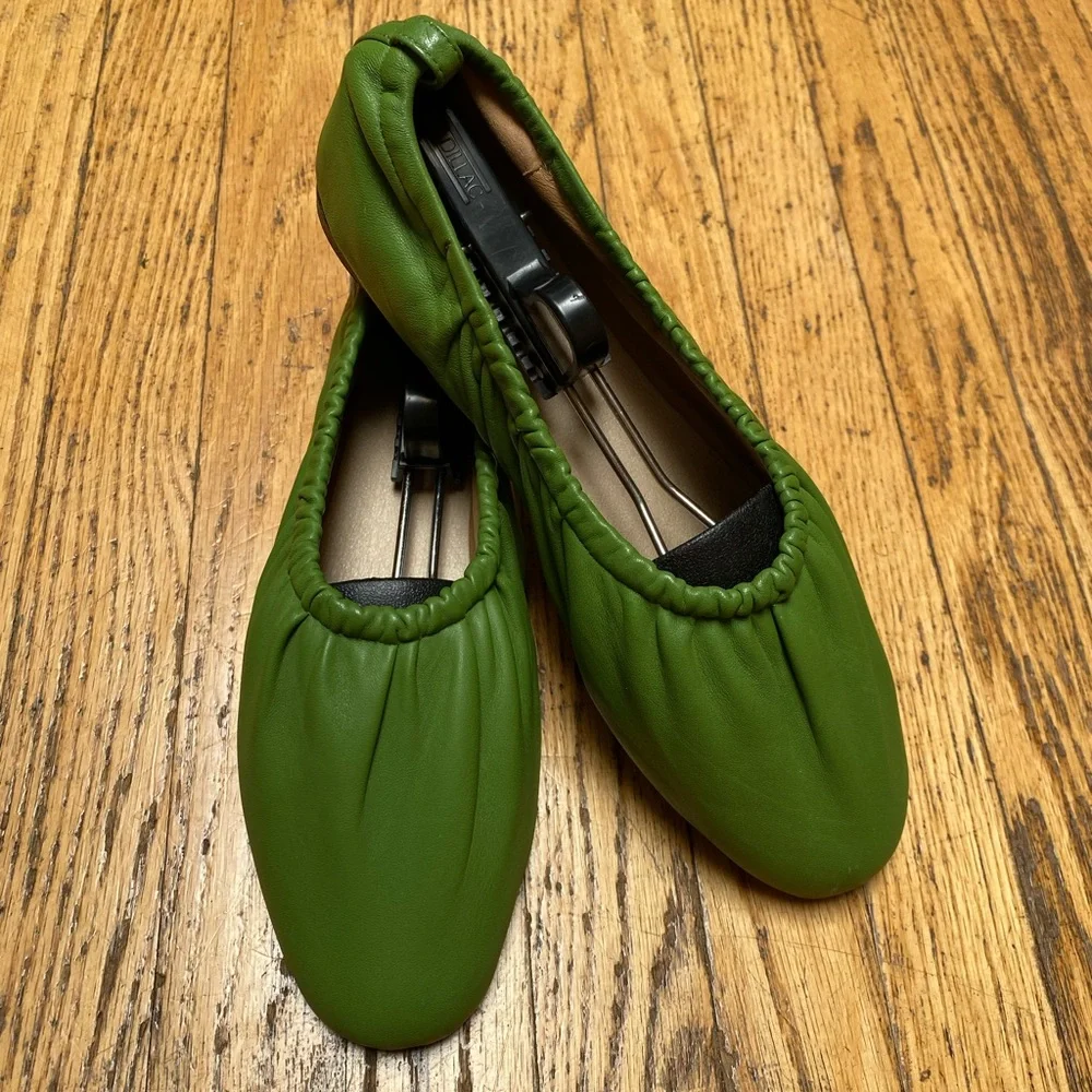 Fabulous Everlane Green Leather Scrunch Ballet Flats - Picture 4 of 12